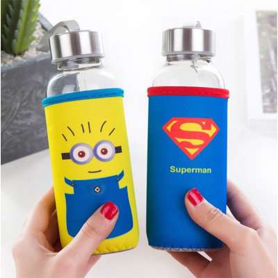 Promotional customized logo with a pouch portable drinking glass 420 ml water bottle with screw cap